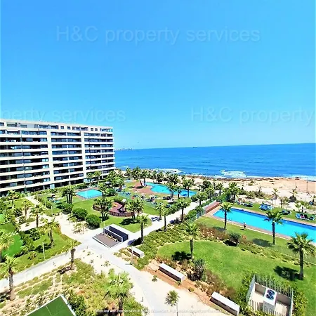 3 Bedroom Side Apartamento